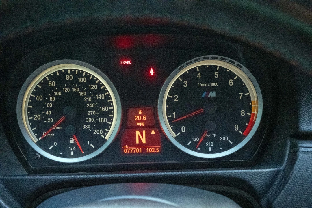 2011 BMW M3 - Image 22 of 27
