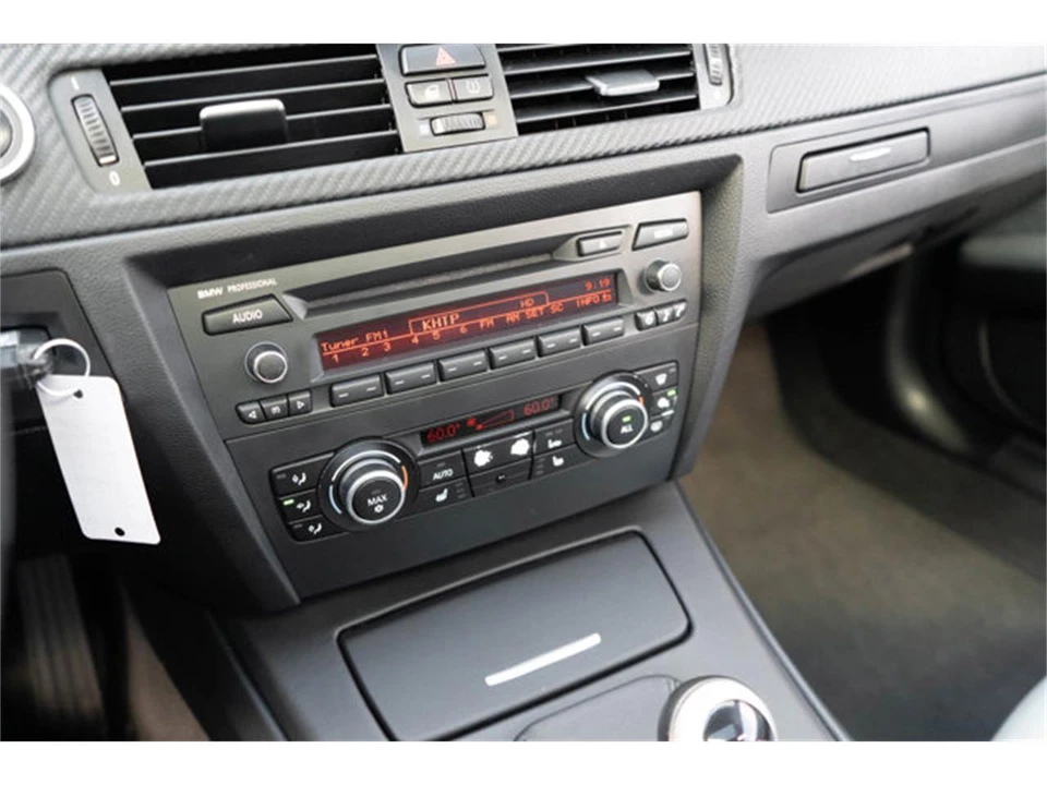 2011 BMW M3 - Image 14 of 31