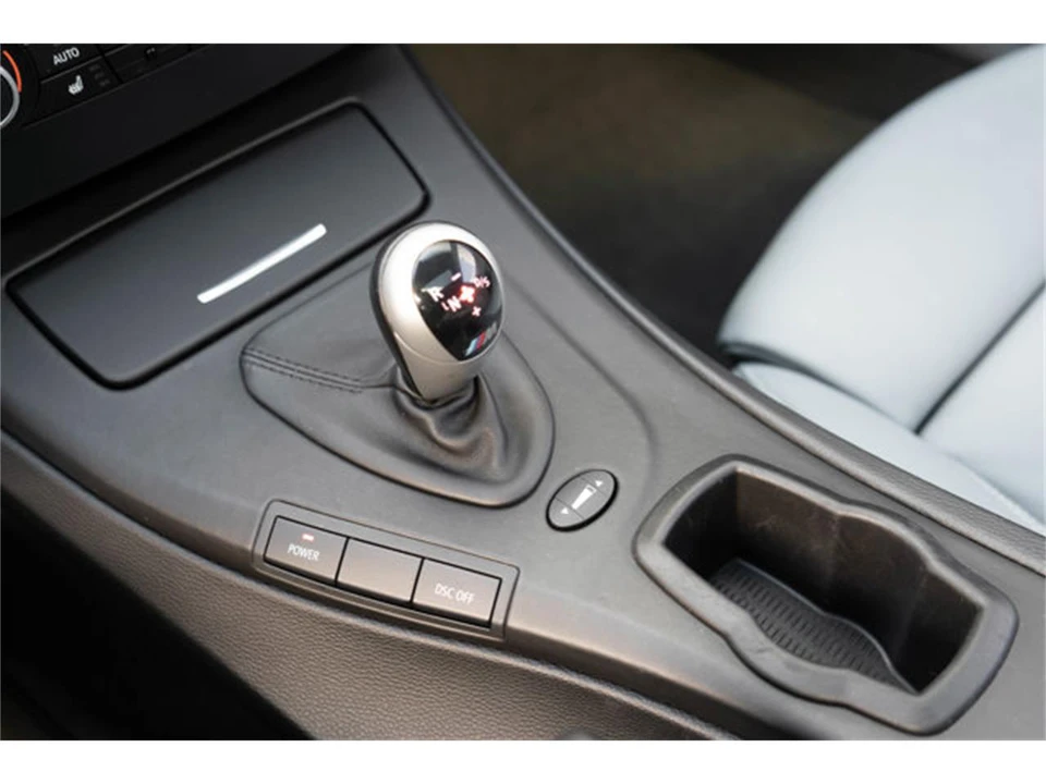 2011 BMW M3 - Image 16 of 31
