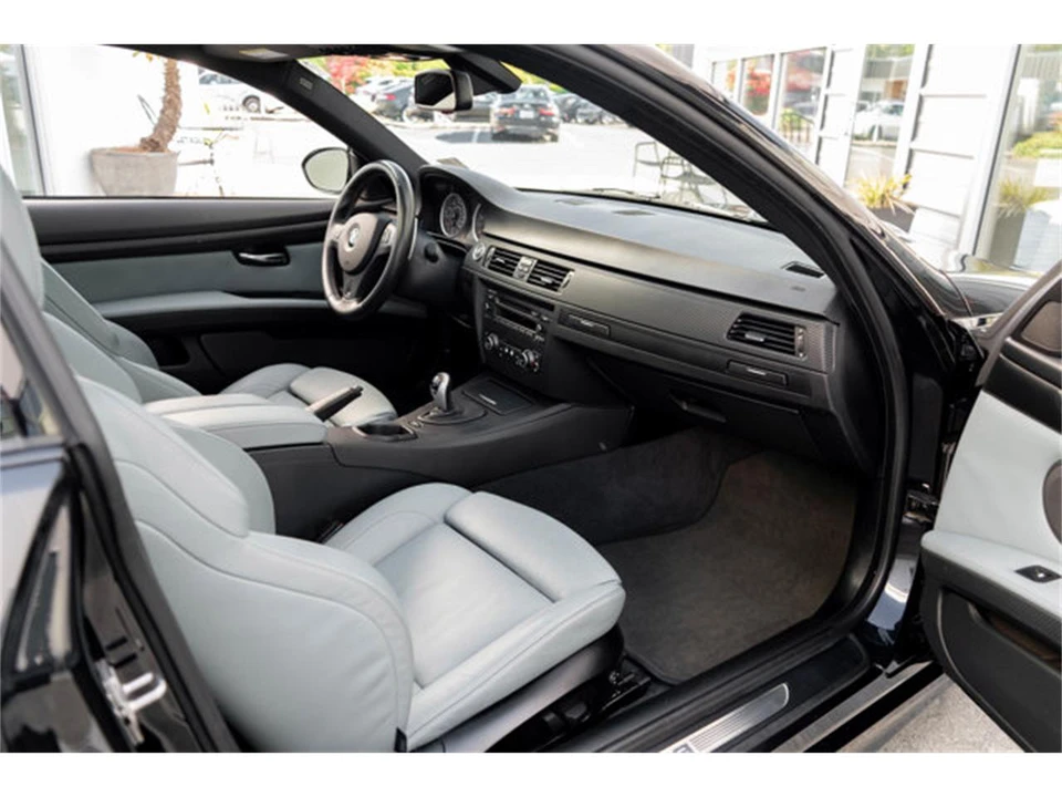 2011 BMW M3 - Image 19 of 31