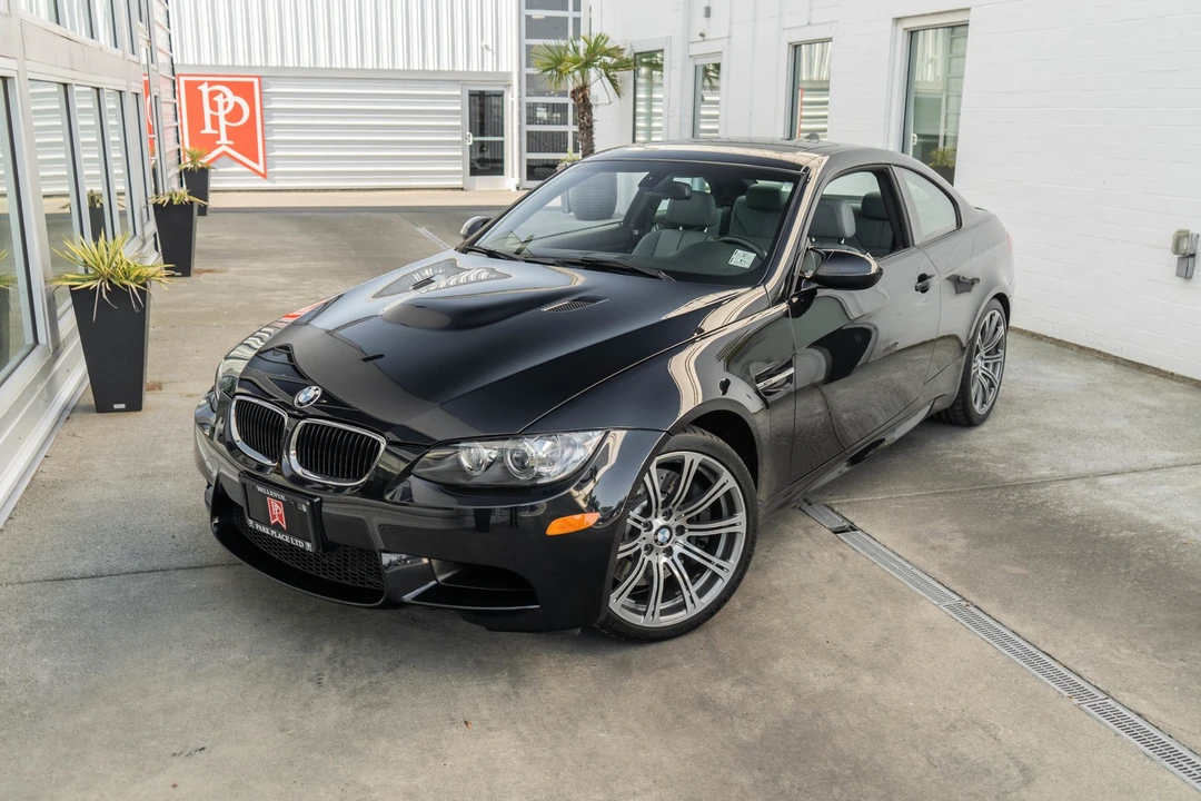 2011 BMW M3 - Image 2 of 31