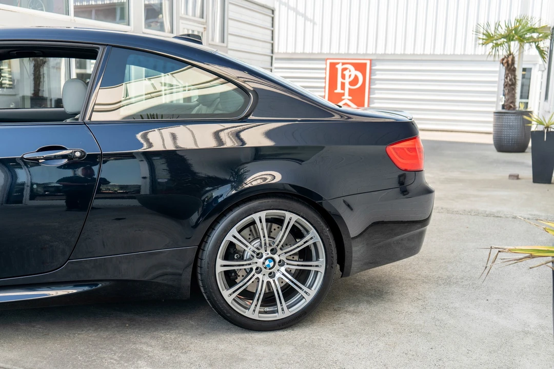 2011 BMW M3 - Image 4 of 31