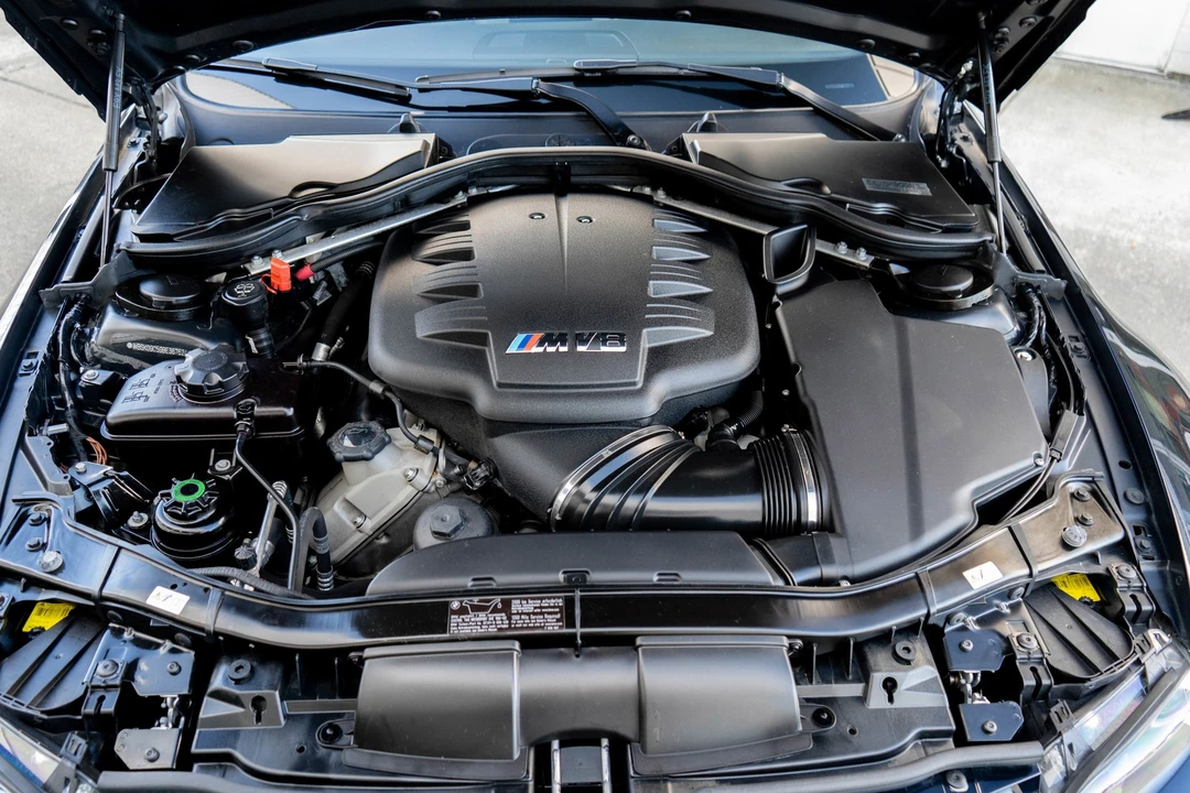 2011 BMW M3 - Image 22 of 31