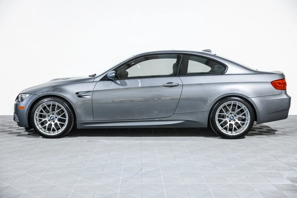 2011 BMW M3 - Image 12 of 21