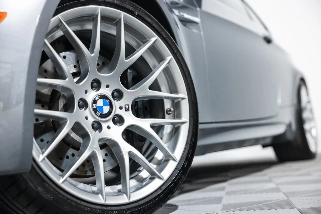 2011 BMW M3 - Image 11 of 21