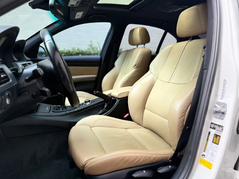 2011 BMW M3 - Image 17 of 21
