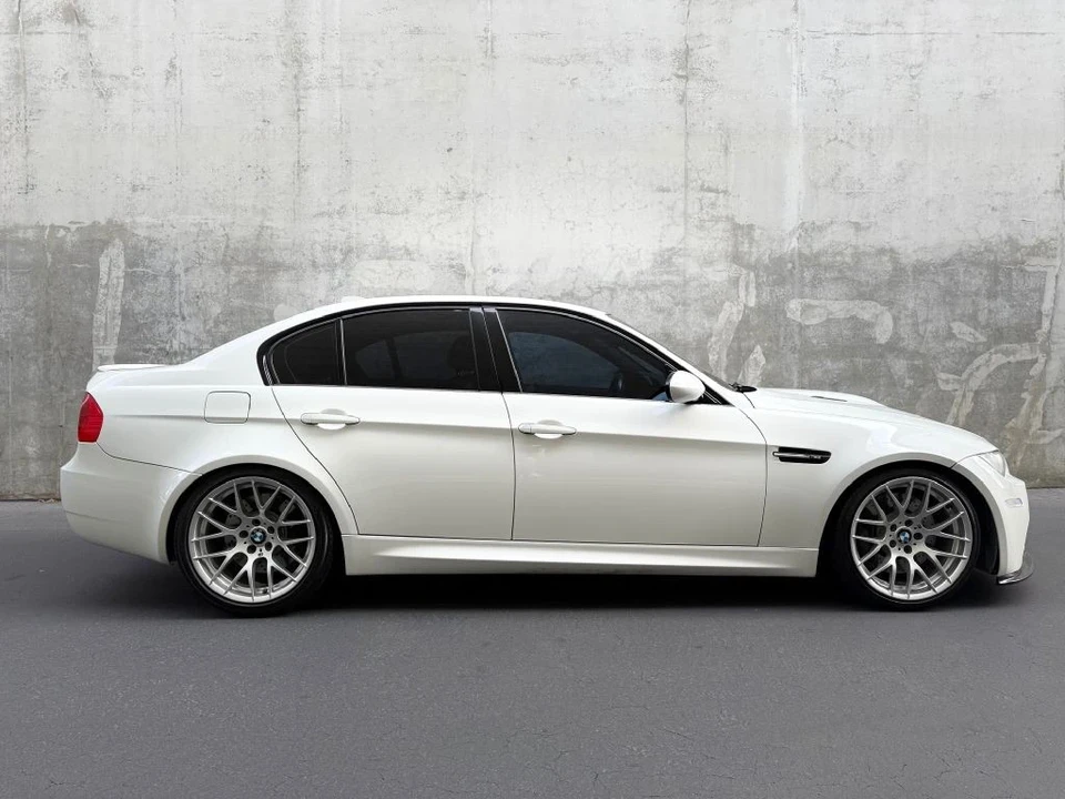 2011 BMW M3 - Image 14 of 21