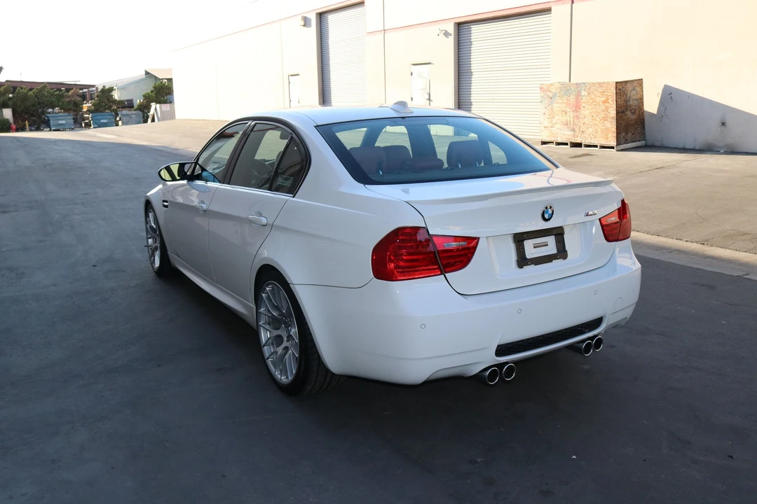 2011 BMW E90 M3 Sedan - Image 21 of 24