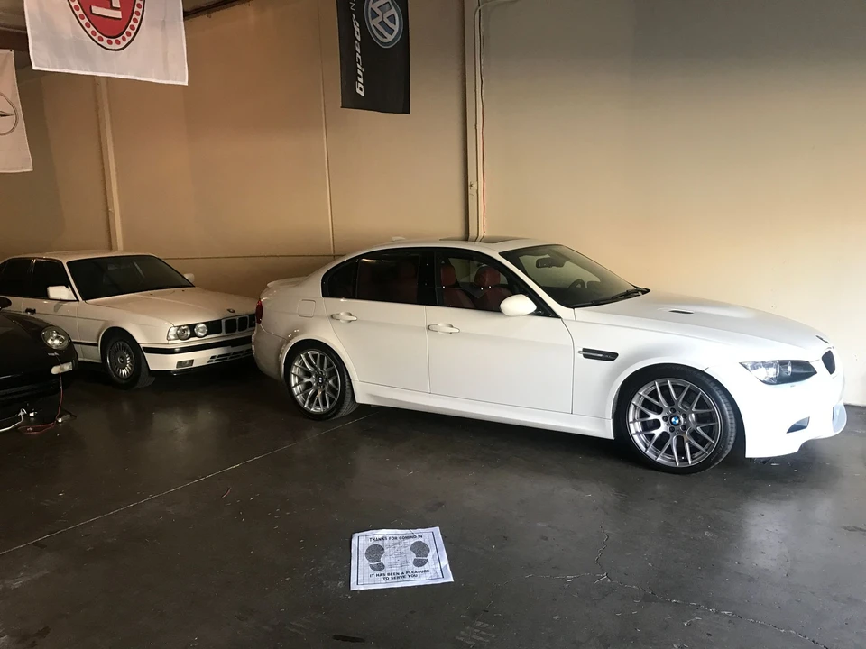 2011 BMW E90 M3 Sedan - Image 2 of 24