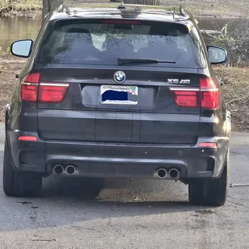 2011 BMW X5 M