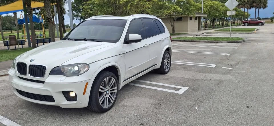 2011 BMW F10 M5 - Image 10 of 11