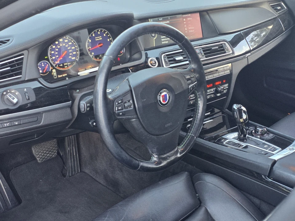 2011 BMW Alpina B7 - Image 12 of 21