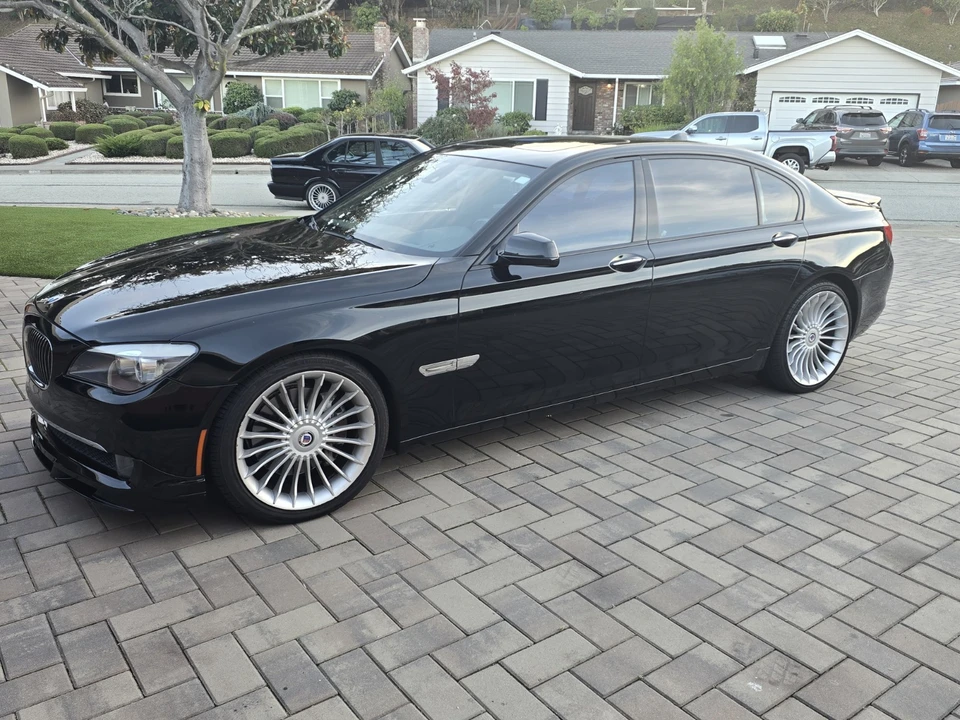 2011 BMW Alpina B7 - Image 3 of 21
