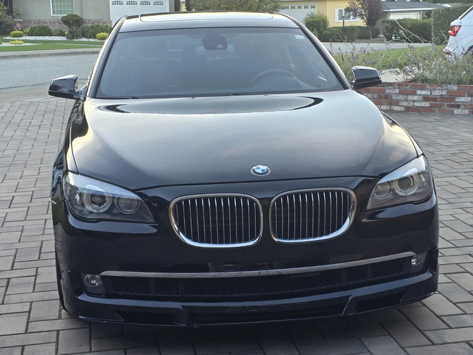 2011 BMW Alpina B7 - Image 7 of 21