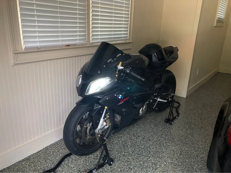 2011 BMW S1000 - Image 7 of 11