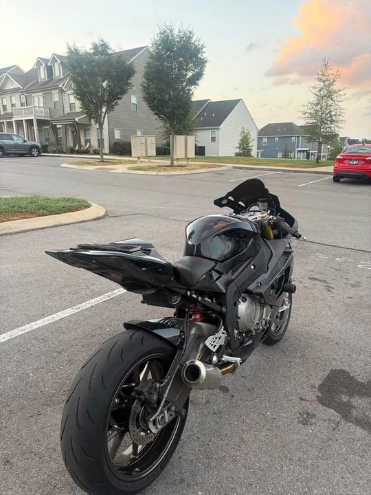2011 BMW S1000 - Image 2 of 5