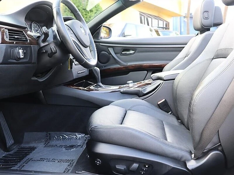 2011 BMW E90 3 Series Sedan - Image 16 of 20