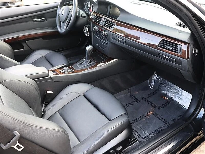 2011 BMW E90 3 Series Sedan - Image 11 of 20