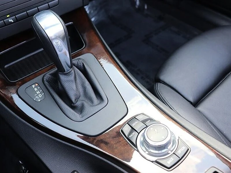 2011 BMW E90 3 Series Sedan - Image 19 of 20