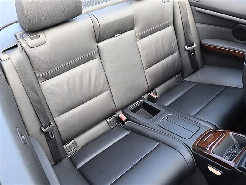 2011 BMW E90 3 Series Sedan - Image 13 of 20