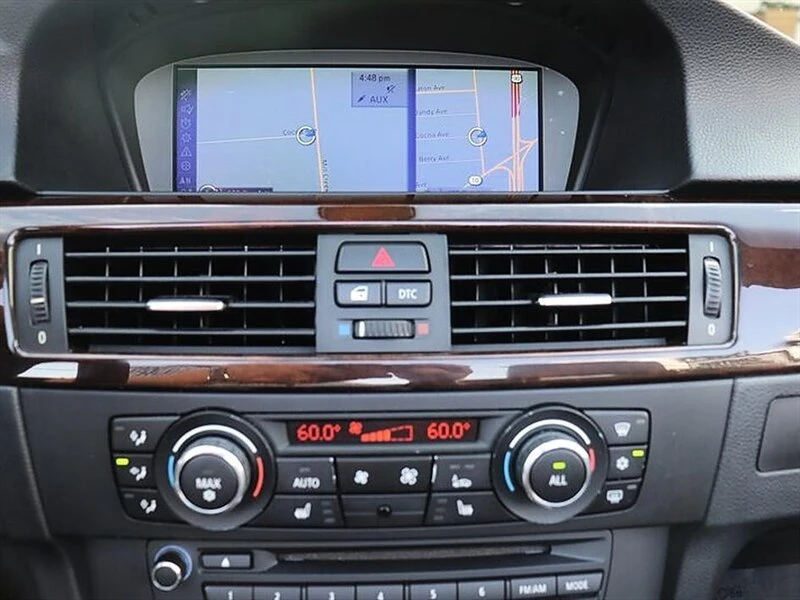 2011 BMW E90 3 Series Sedan - Image 17 of 20