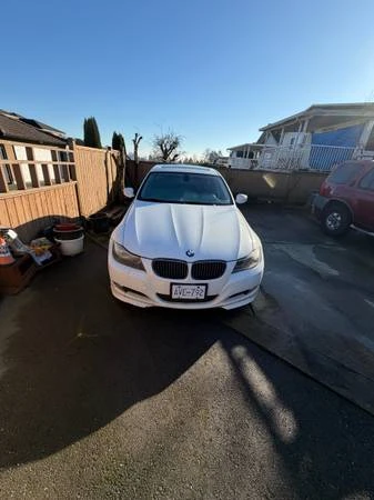 2011 BMW E90 3 Series Sedan - Image 2 of 12