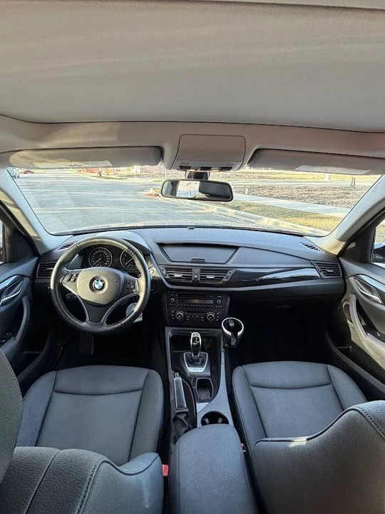 2011 BMW E84 X1 - Image 7 of 11