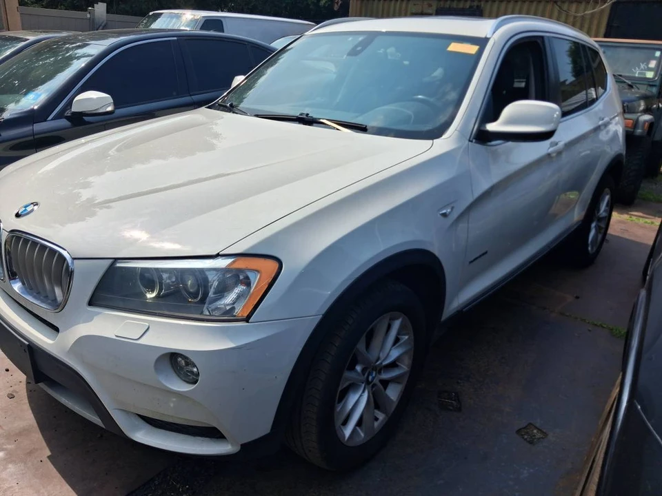 2011 BMW F25 X3 - Image 3 of 11