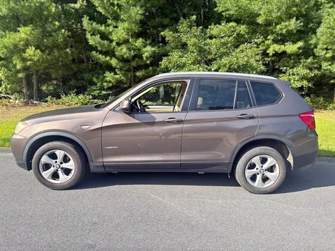 2011 BMW X3 sDrive28i Sport Utility 4D