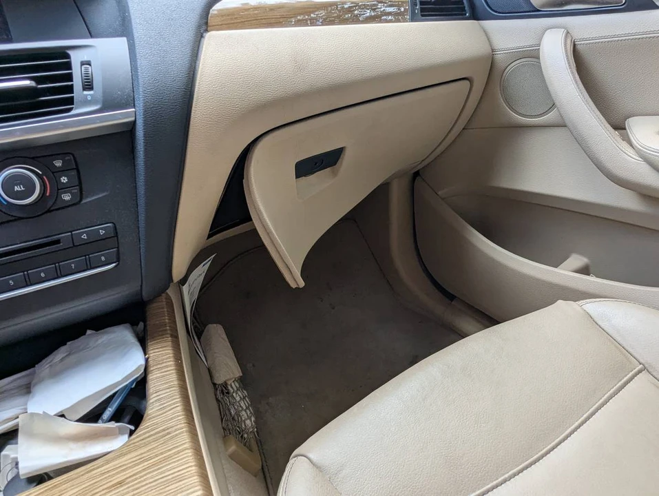 2011 BMW F25 X3 - Image 19 of 23