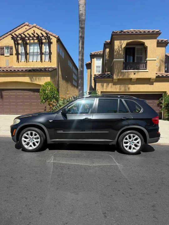 2011 BMW E70 X5 - Image 2 of 9
