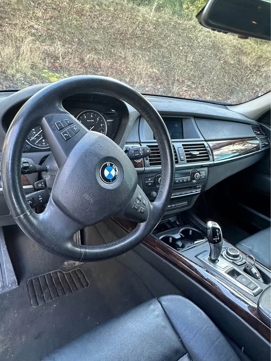 2011 BMW E70 X5 - Image 8 of 10