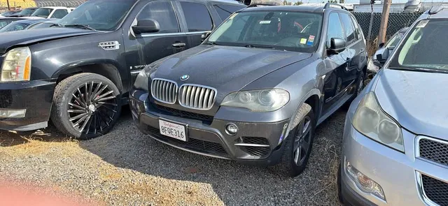 2011 BMW X5 3.0i Sport Utility 4D