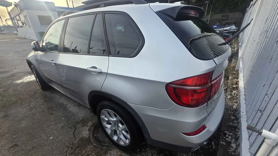 2011 BMW E70 X5 - Image 3 of 6
