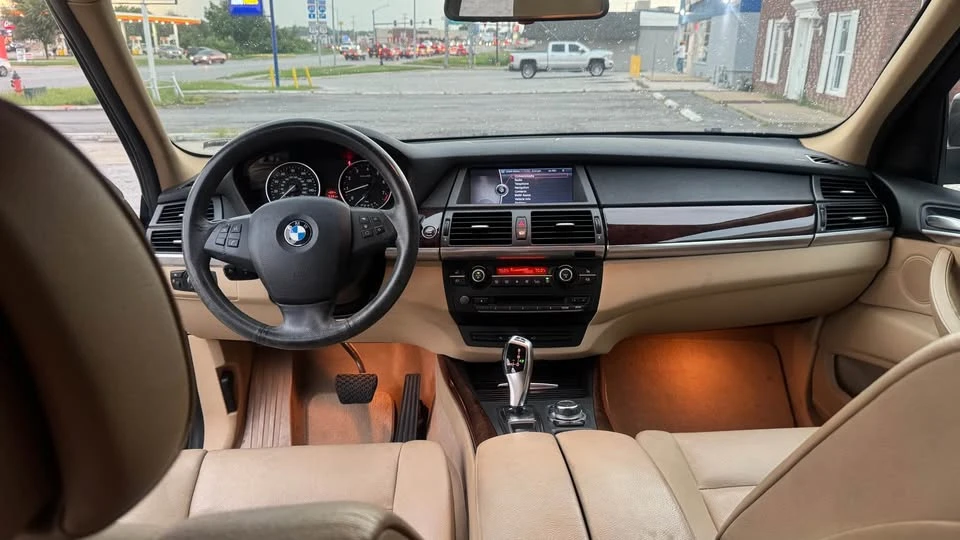 2011 BMW E70 X5 - Image 9 of 15
