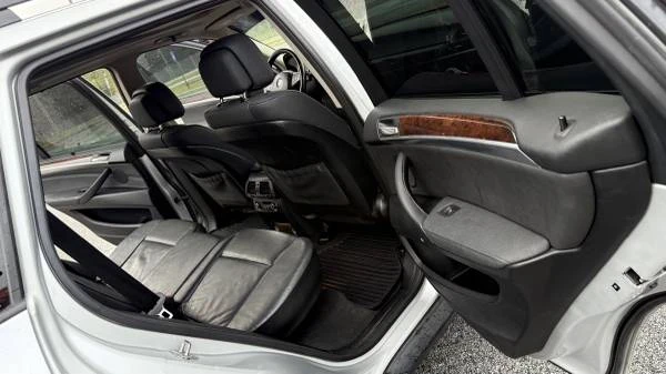 2011 BMW E70 X5 - Image 11 of 19