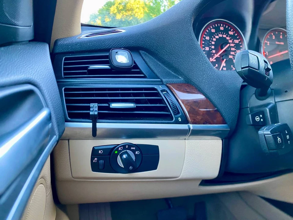 2011 BMW E70 X5 - Image 14 of 21