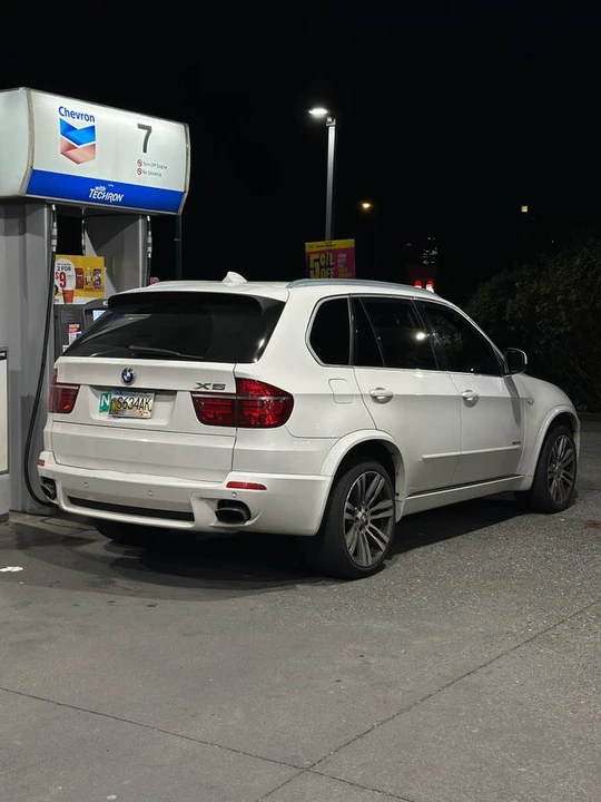 2011 BMW E70 X5 4.8i & xDrive50i - Image 3 of 6