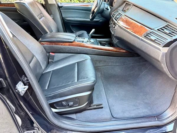 2011 BMW E70 X5 - Image 16 of 21
