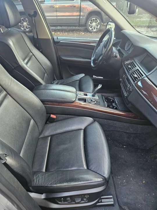 2011 BMW E70 X5 - Image 7 of 16
