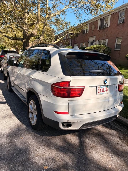 2011 BMW E70 X5 - Image 10 of 16