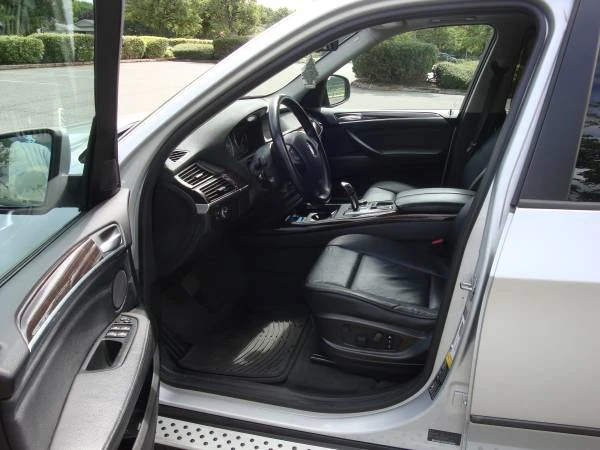 2011 BMW E70 X5 - Image 8 of 20