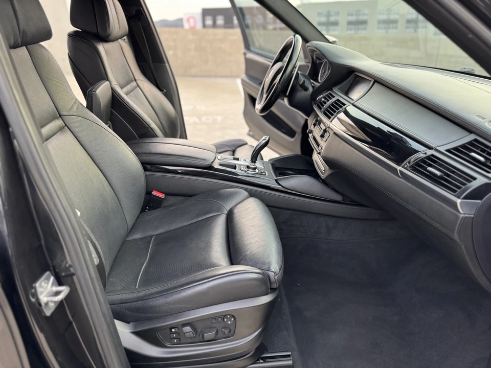 2011 BMW E70 X5 M - Image 15 of 21