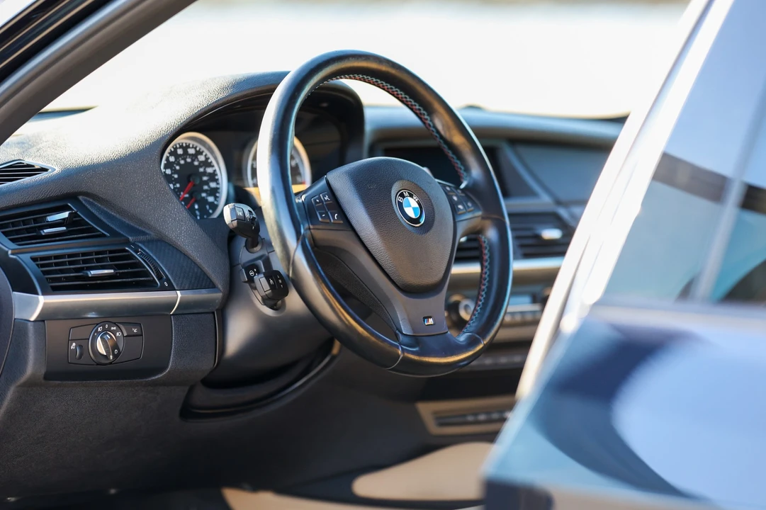 2011 BMW E70 X5 M - Image 5 of 9