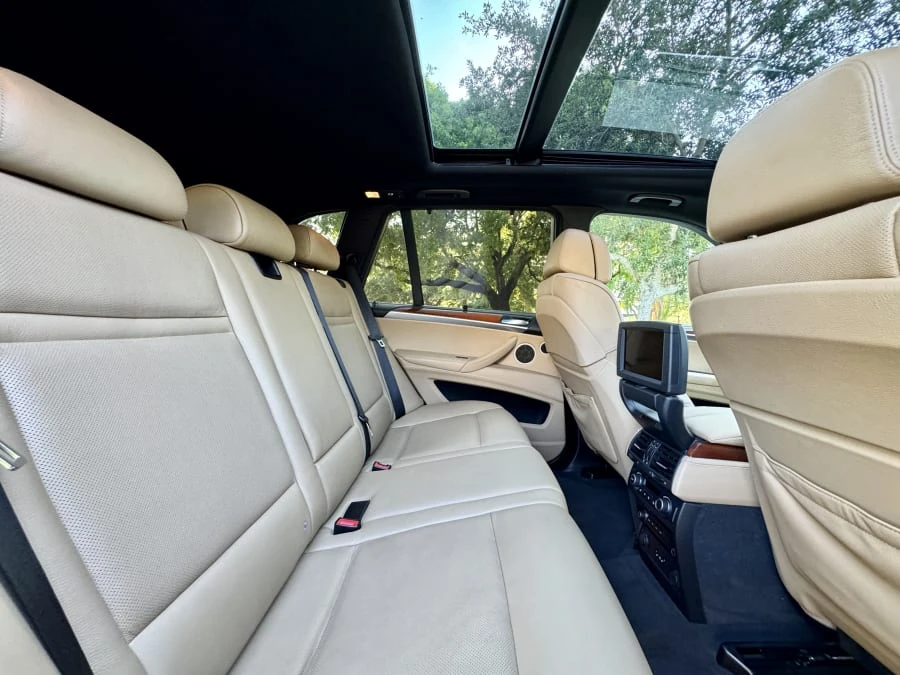 2011 BMW E70 X5 - Image 9 of 22