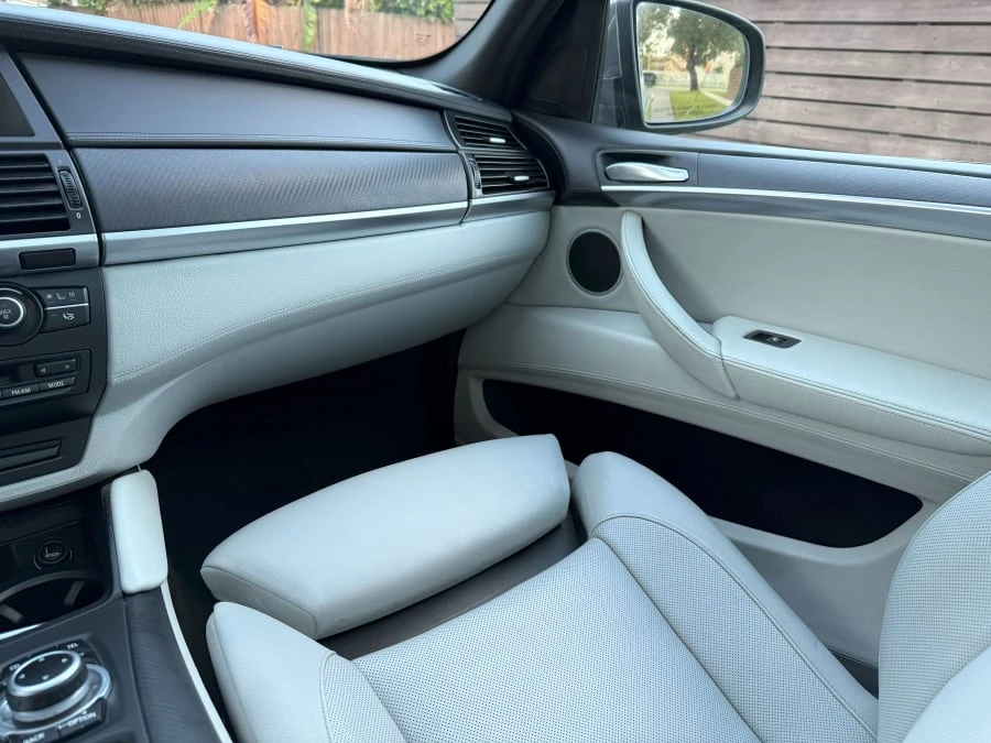 2011 BMW E70 X5 - Image 17 of 28