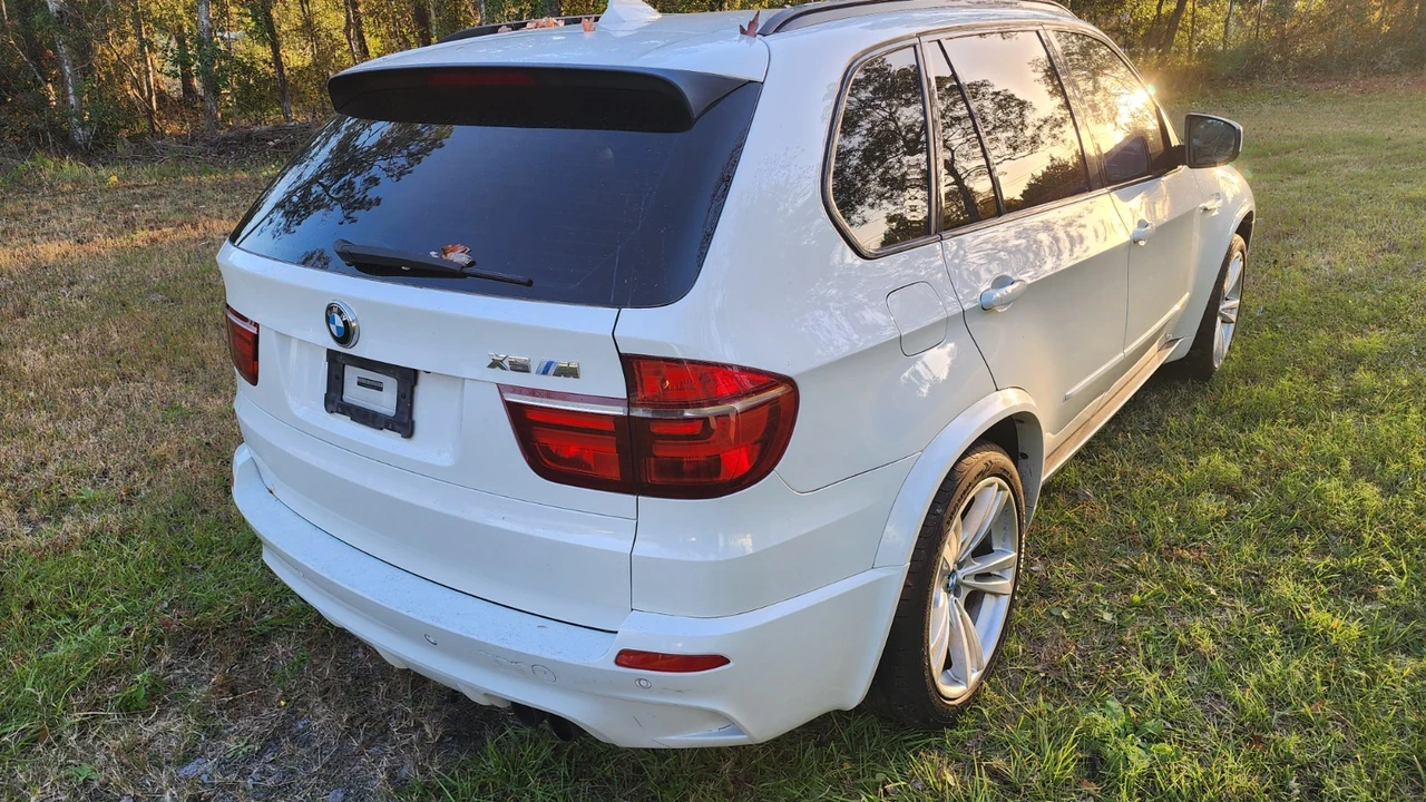 2011 BMW E70 X5 M - Image 8 of 18