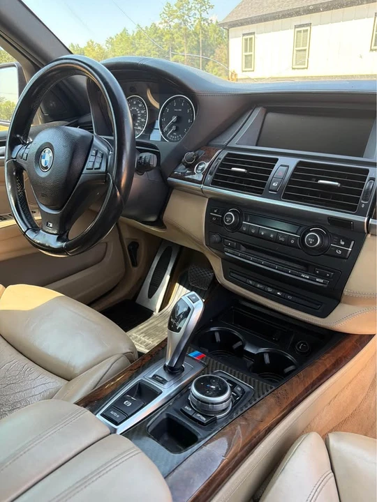 2011 BMW E70 X5 M - Image 12 of 18