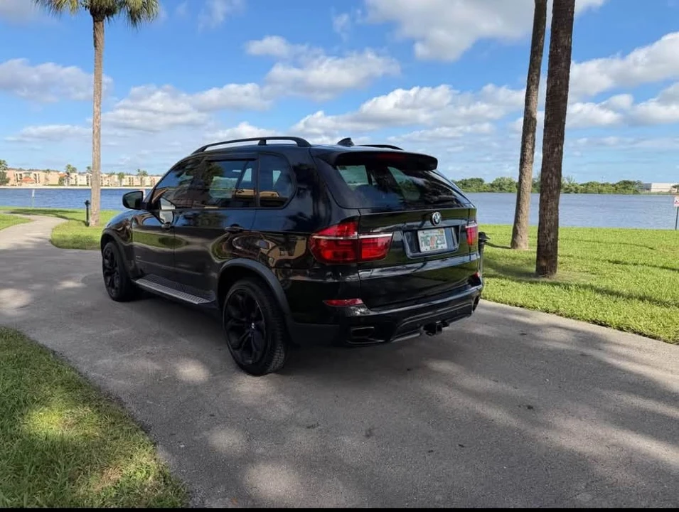 2011 BMW E70 X5 4.8i & xDrive50i - Image 3 of 11