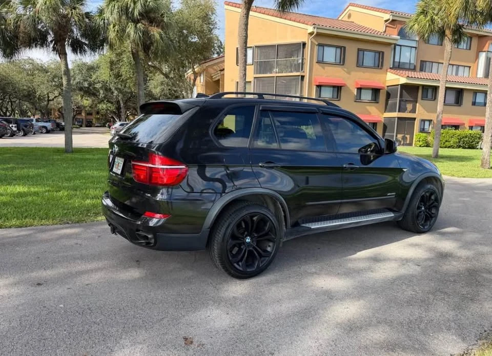 2011 BMW E70 X5 4.8i & xDrive50i - Image 2 of 11